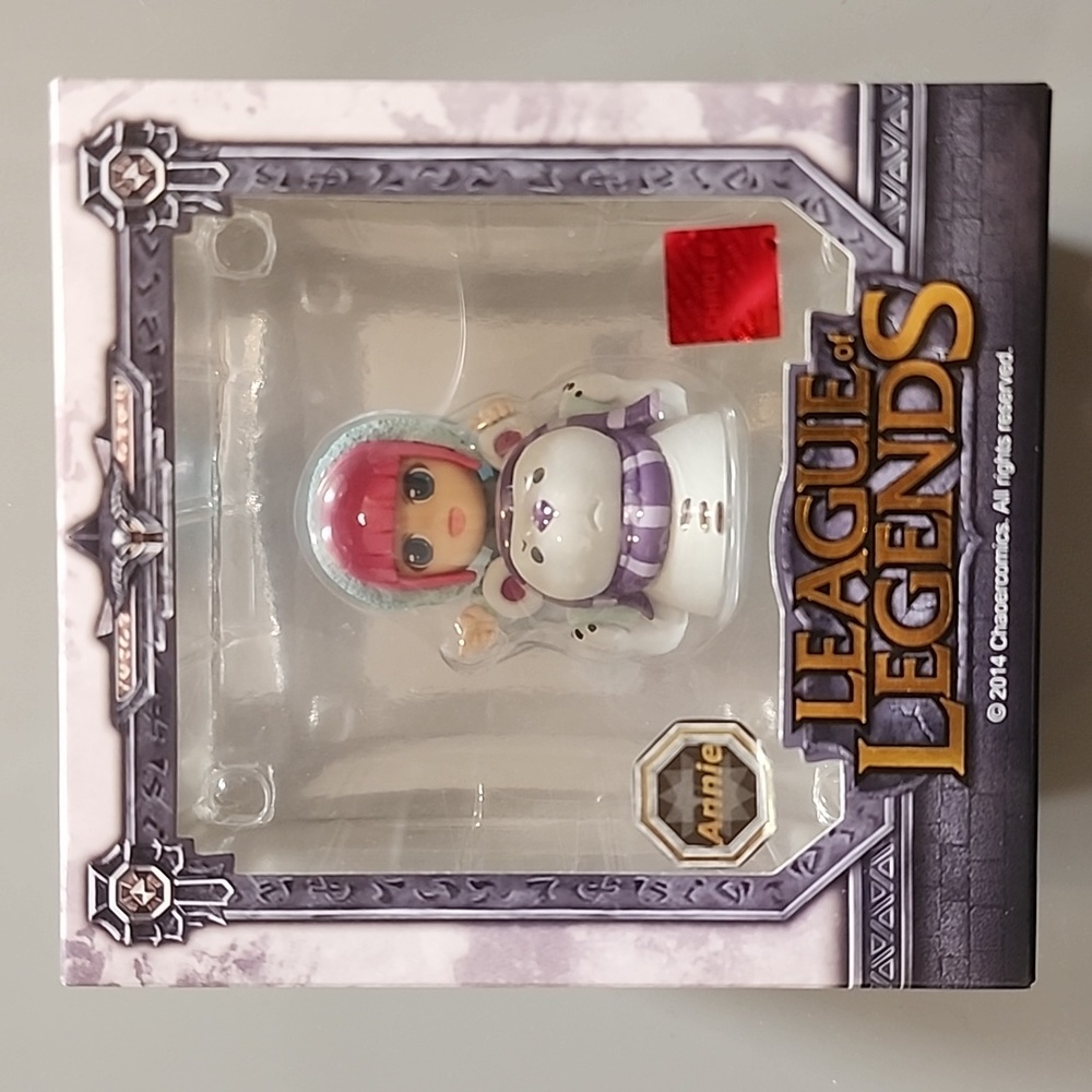 Annie and Tibbers Winter Figure League of Legends